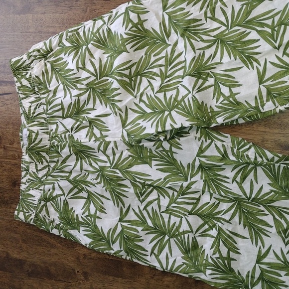 Nicole Miller 100% Linen Wide Leg Cropped Tropical Pants Vacation M - Picture 3 of 7